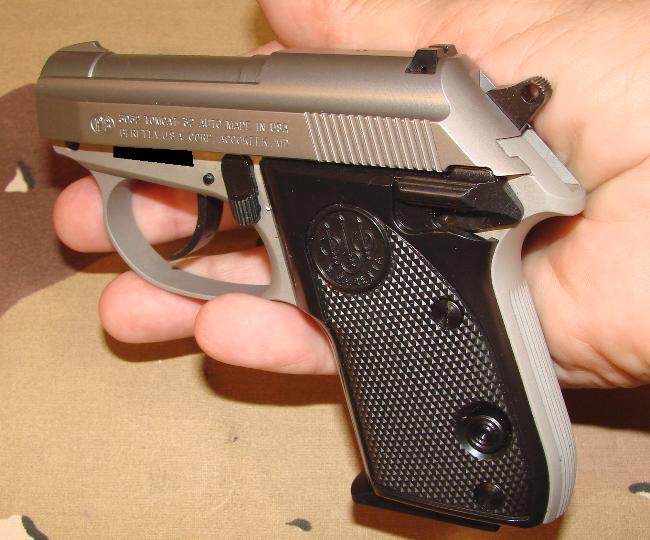 Pistol Beretta 3032 Tomcat