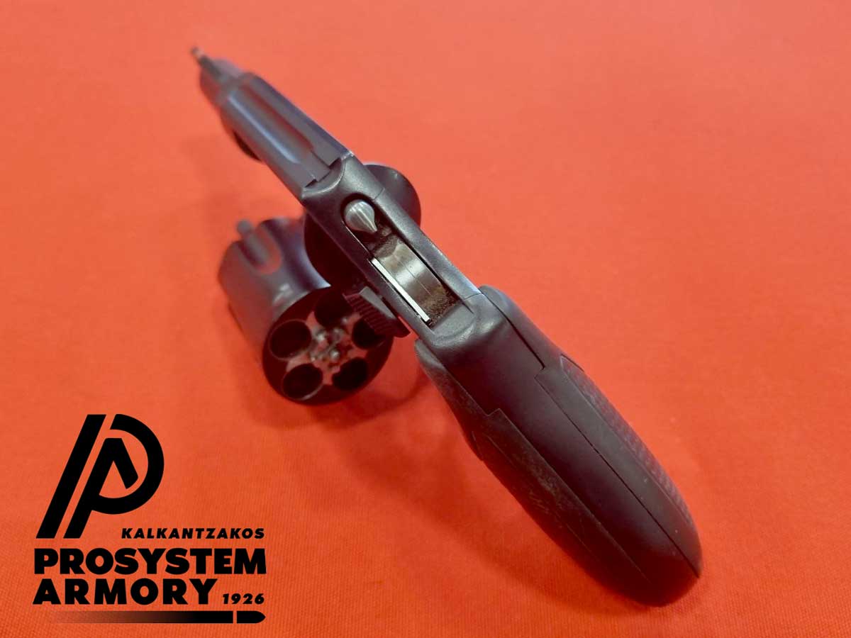 Περίστροφο S&W 637 cal. 38 2" (Μεταχειρισμένο)