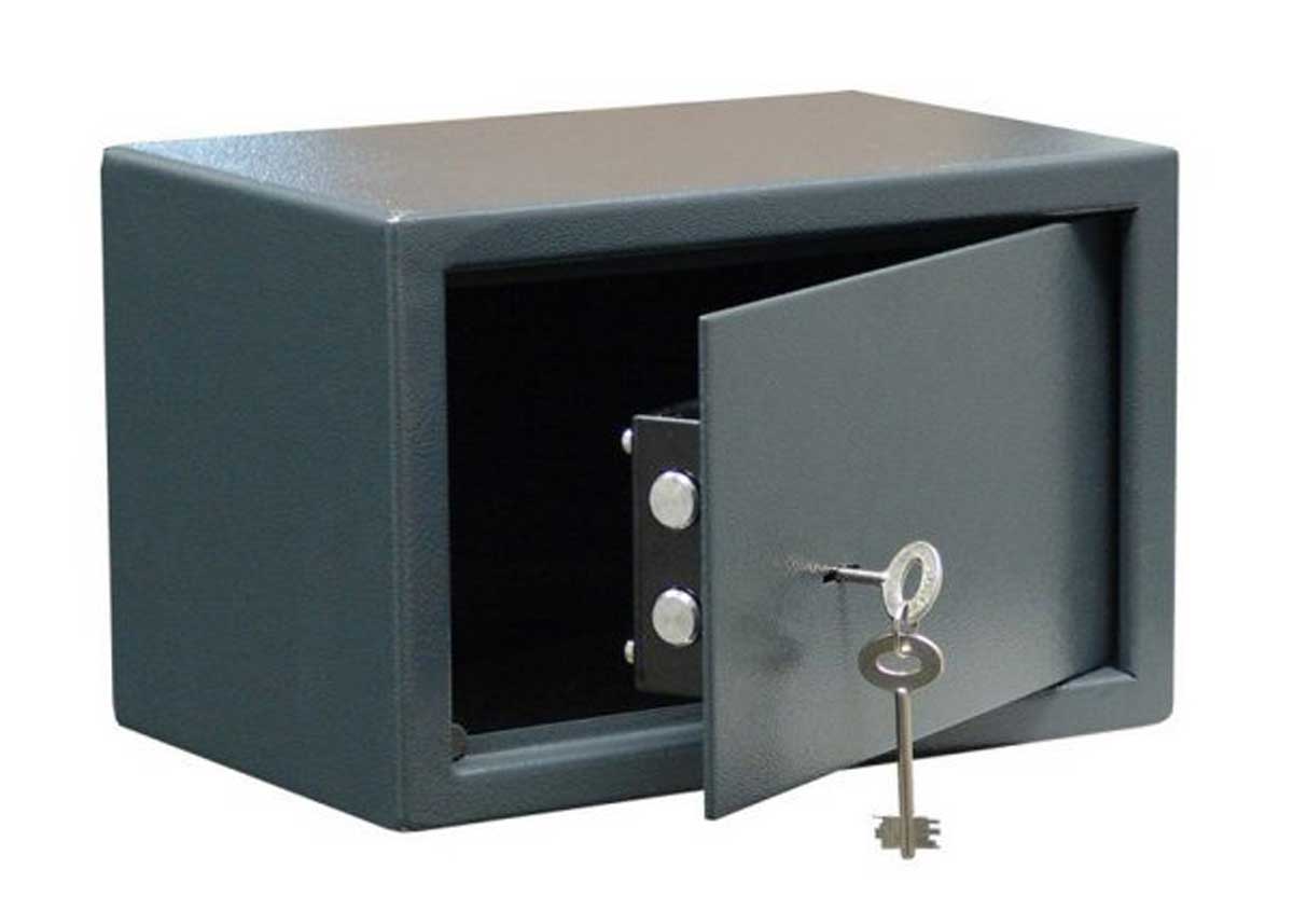 Kondoras Safe, ideal for home and business, with a key