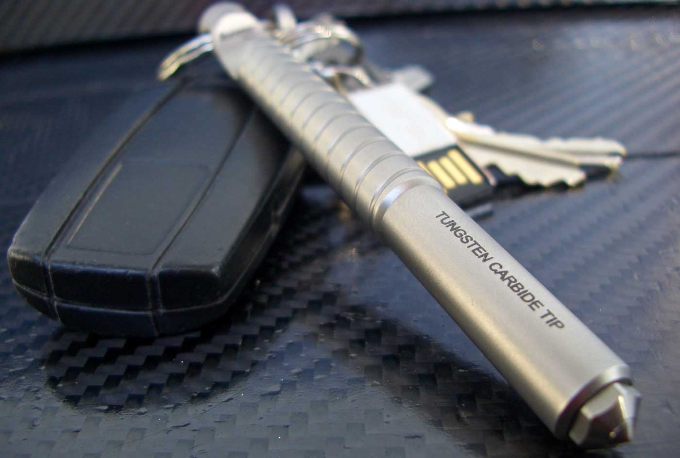 Kubotan/ μπρελόκ απεγκλωβισμού Lionsteel Eskaper (ES-1)